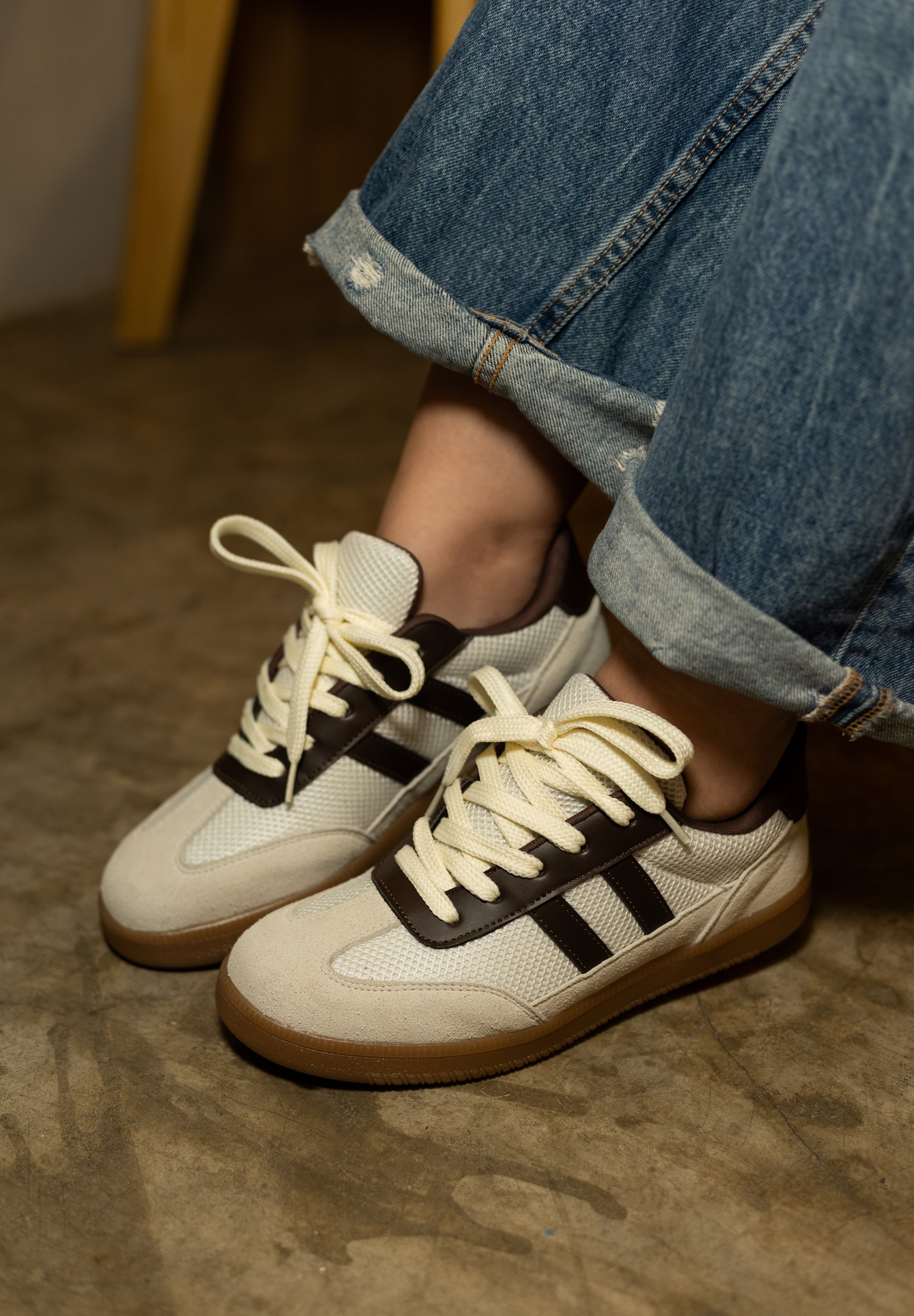 Tenis Golden